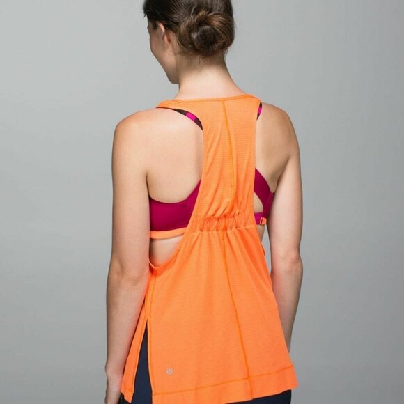 Lululemon Stash It Tank Top With Built-in Bra 4 - Picture 3 of 8